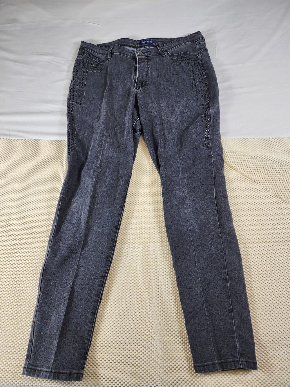 Bandolino SIZE 14 Womans jeans Black W/ Rhinstone Both Legs...